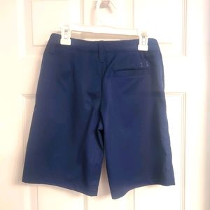 Boys size 10 under armour shorts